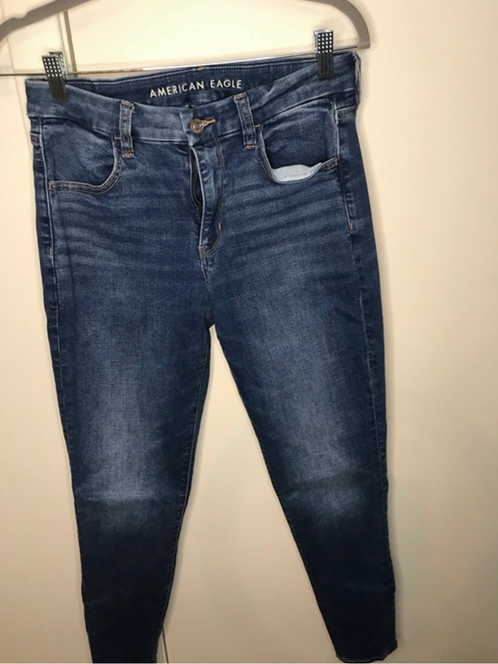 American Eagle Outfitters Women's Medium Blue Curvy High Rise Jeans